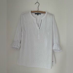 Tommy Hilfiger Blouse Pullover White w/red white blue trim size large
